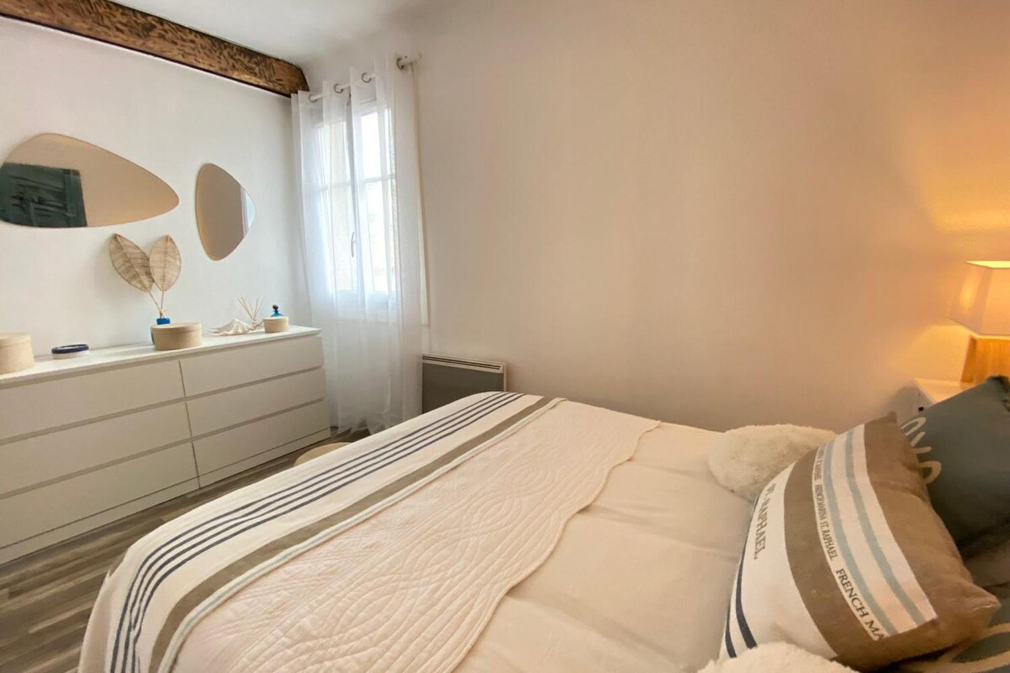 06M - Old Antibes Beautiful Duplex Terrace With Sea View Apartment Exterior photo