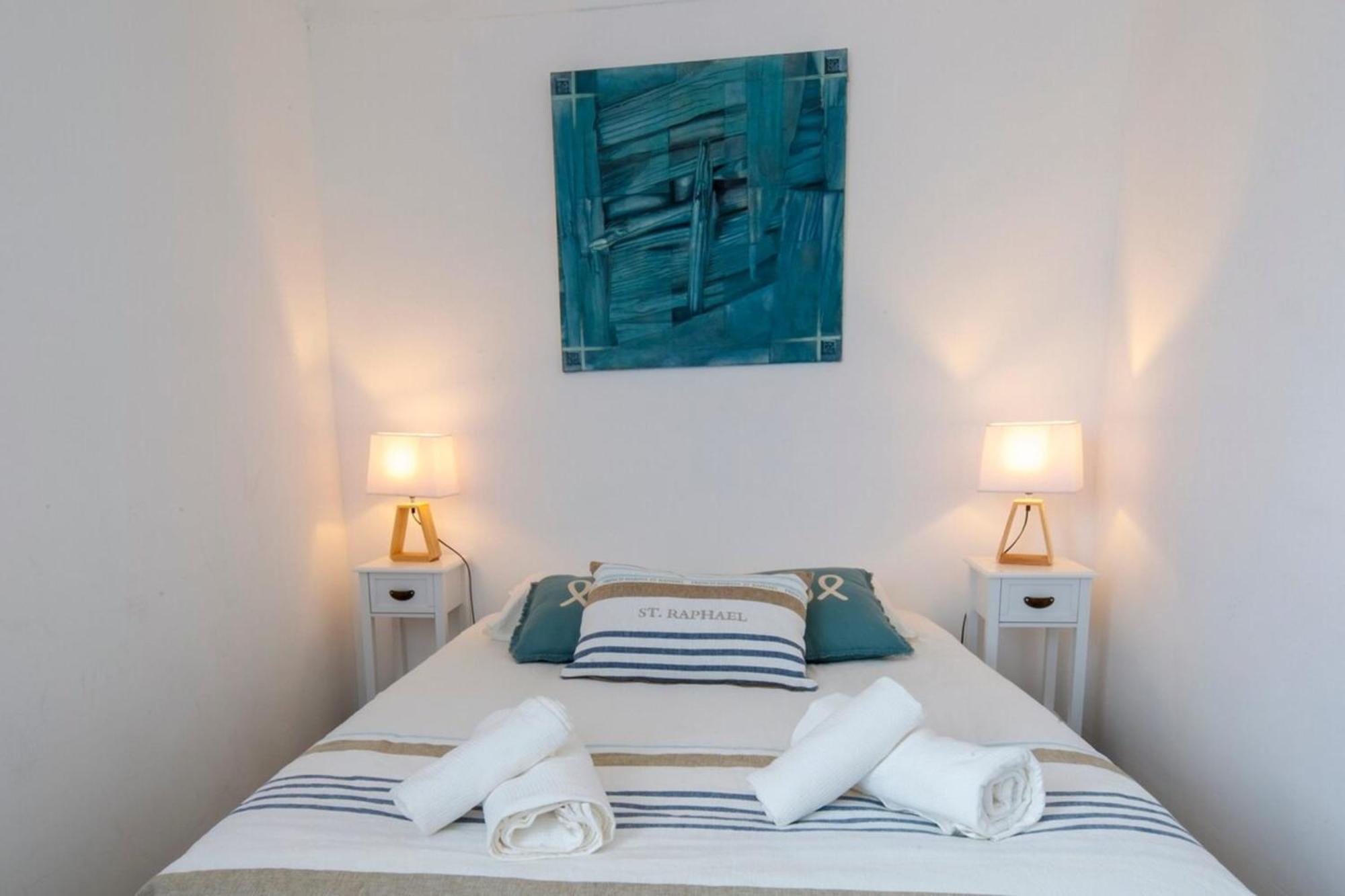 06M - Old Antibes Beautiful Duplex Terrace With Sea View Apartment Exterior photo