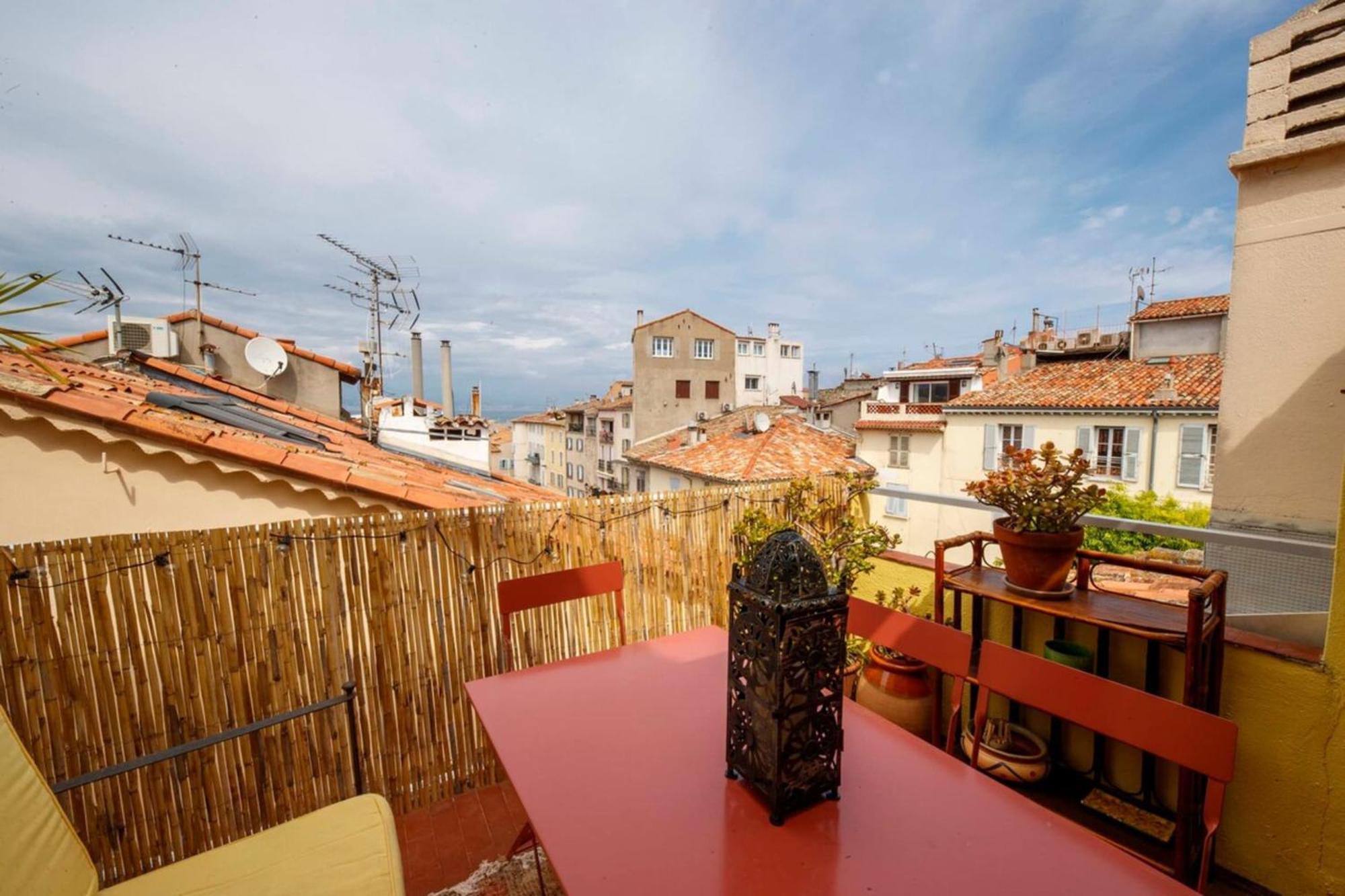 06M - Old Antibes Beautiful Duplex Terrace With Sea View Apartment Exterior photo